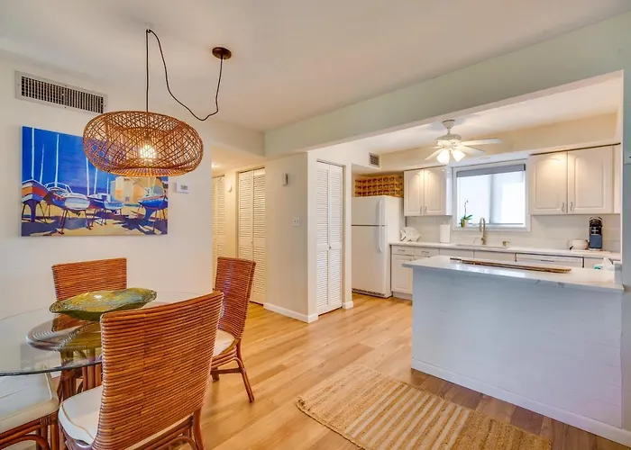 Hutchinson Island Vacation Rental W/ Beach Access!